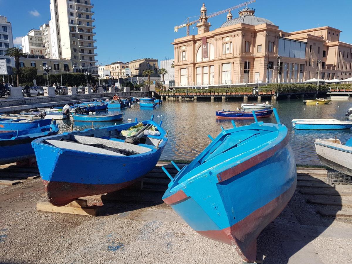 Simpson - Aeroporto Di Bari - Affittacamere Eksteriør bilde